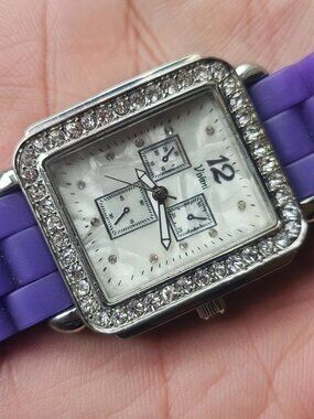 Vivani Ladies Wristwatch Purple TOne Rubber Strap Quartz Analog Fashion Watch